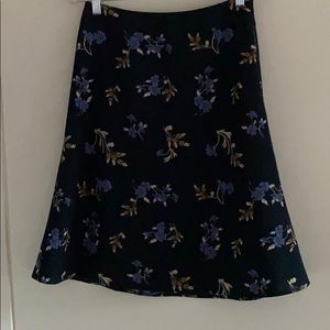 New with tag Ann taylor skirt size2p
